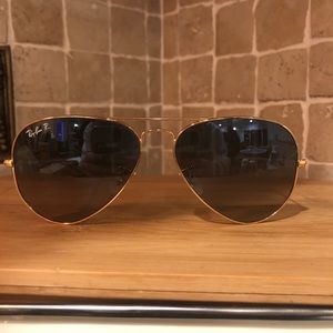 Authentic Polarized RayBan Aviator Sunglasses